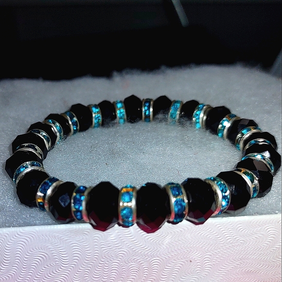 Black Faceted Beads & Crystal Rondelle Bling Bracelet - Picture 3 of 7